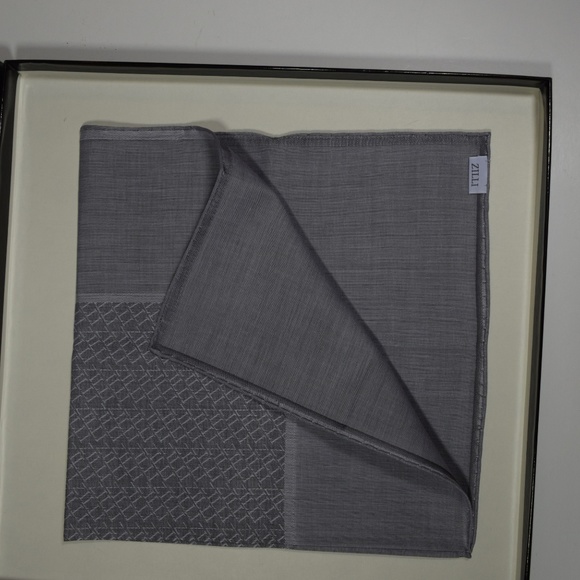 ZILLI LOGO GRAY Sartorial POCKET SQUARE - Picture 5 of 8